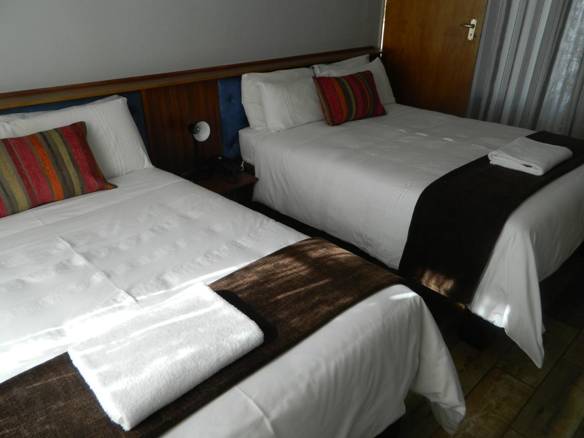 Merino Inn Hotel Colesberg Kültér fotó